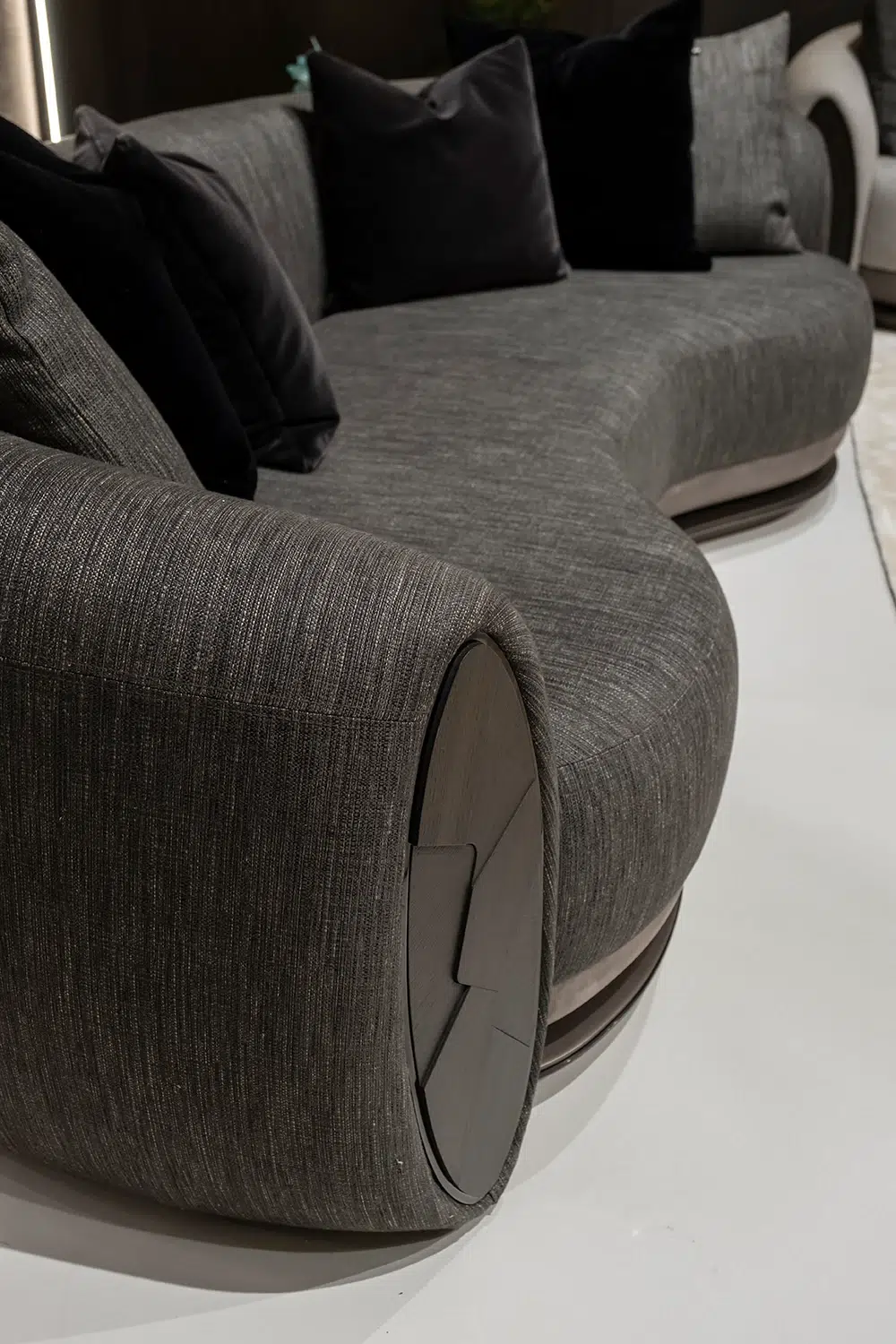 Giola Three-Seat Sofa - Image 8