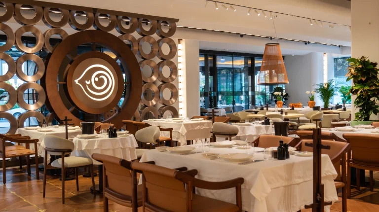 KITA MU restoran projesi, Zebrano mobilyaları